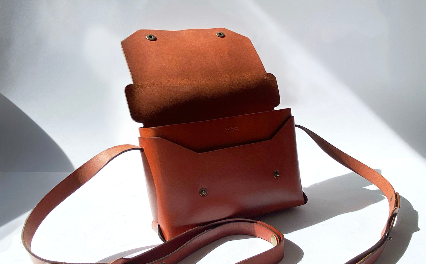 Origamix leather bag